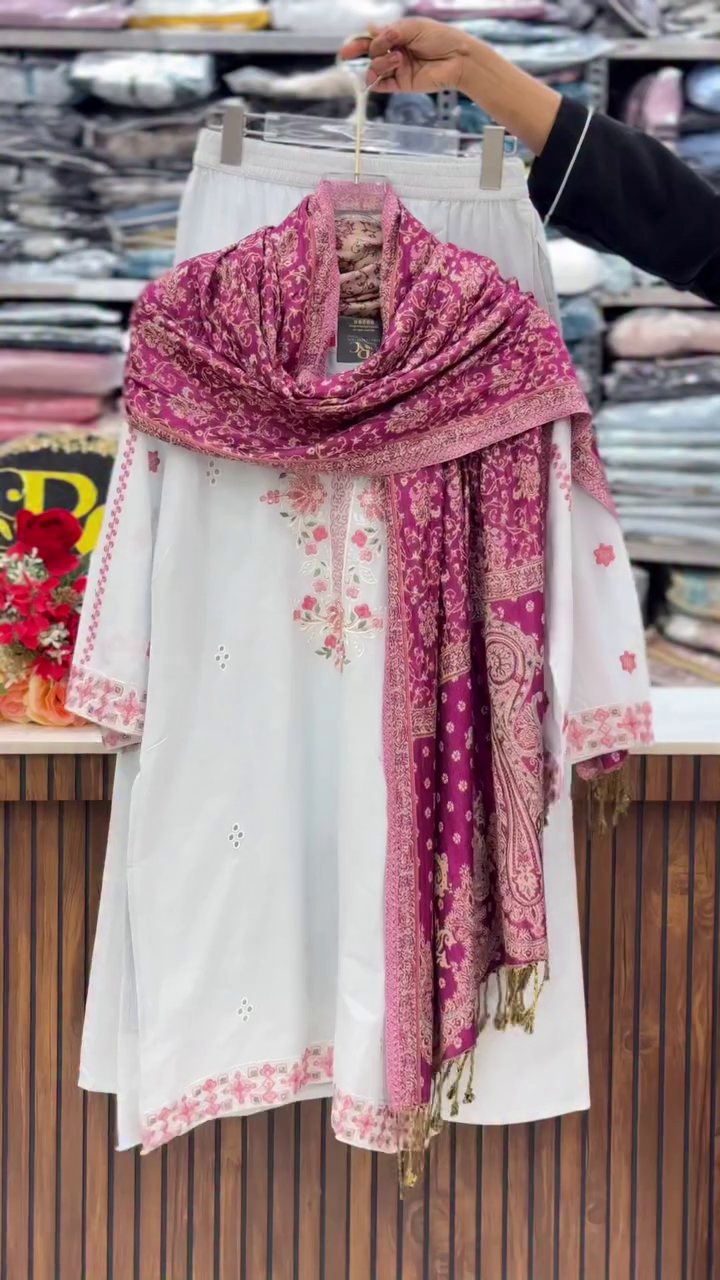 Elegant White Embroidered Kurti Set with Printed Dupatta – Festive Wear